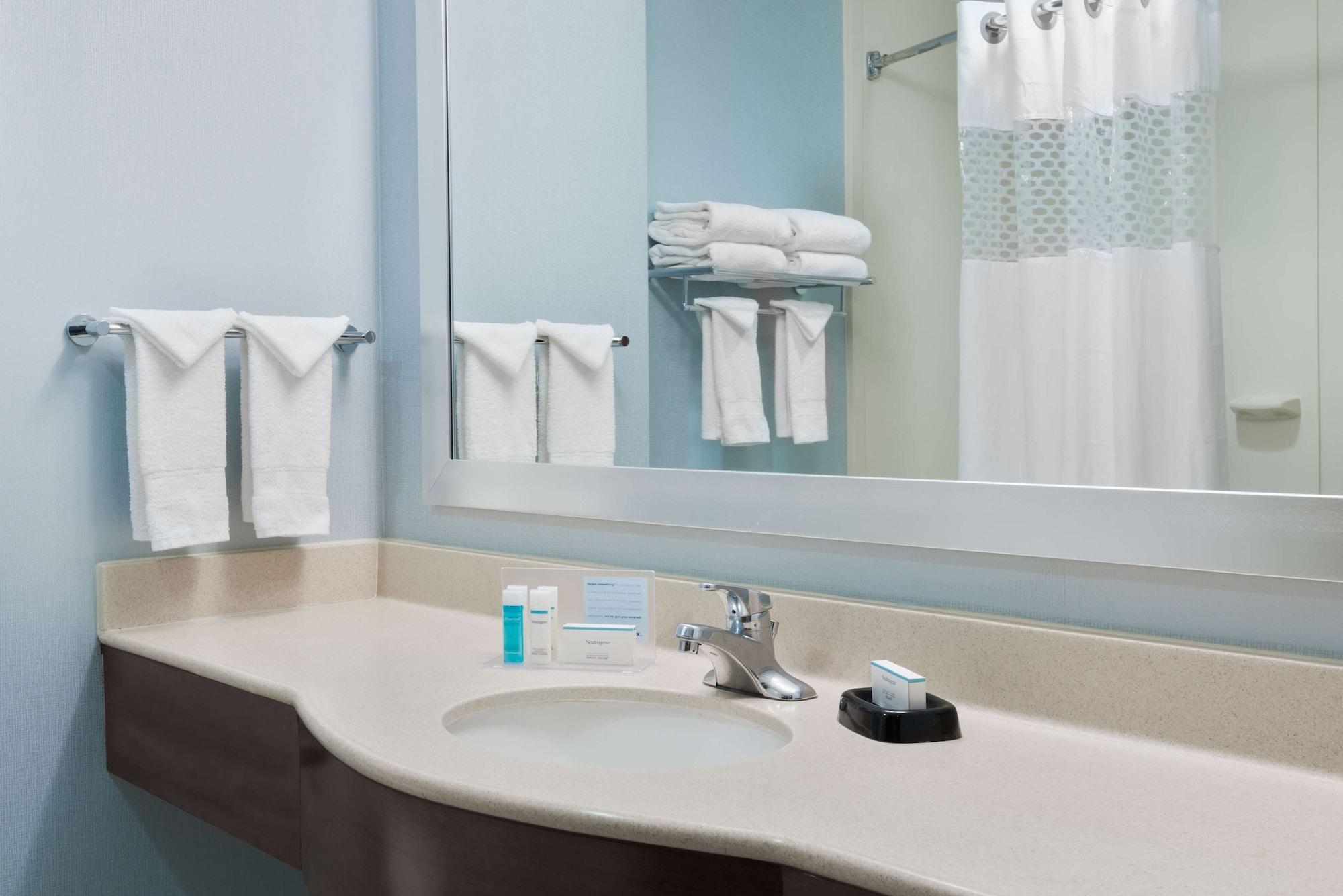 Hampton Inn Boston Bedford Burlington Billerica Dış mekan fotoğraf
